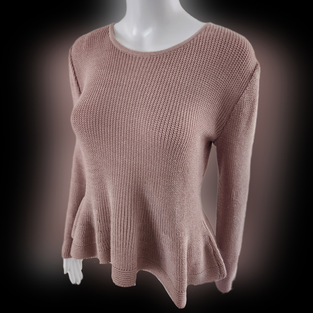 St. John Dusty rose peplum knit long sleeve top